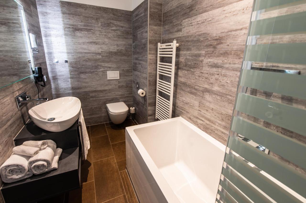 Hotel Lifestyle Mindelheim Ngoại thất bức ảnh